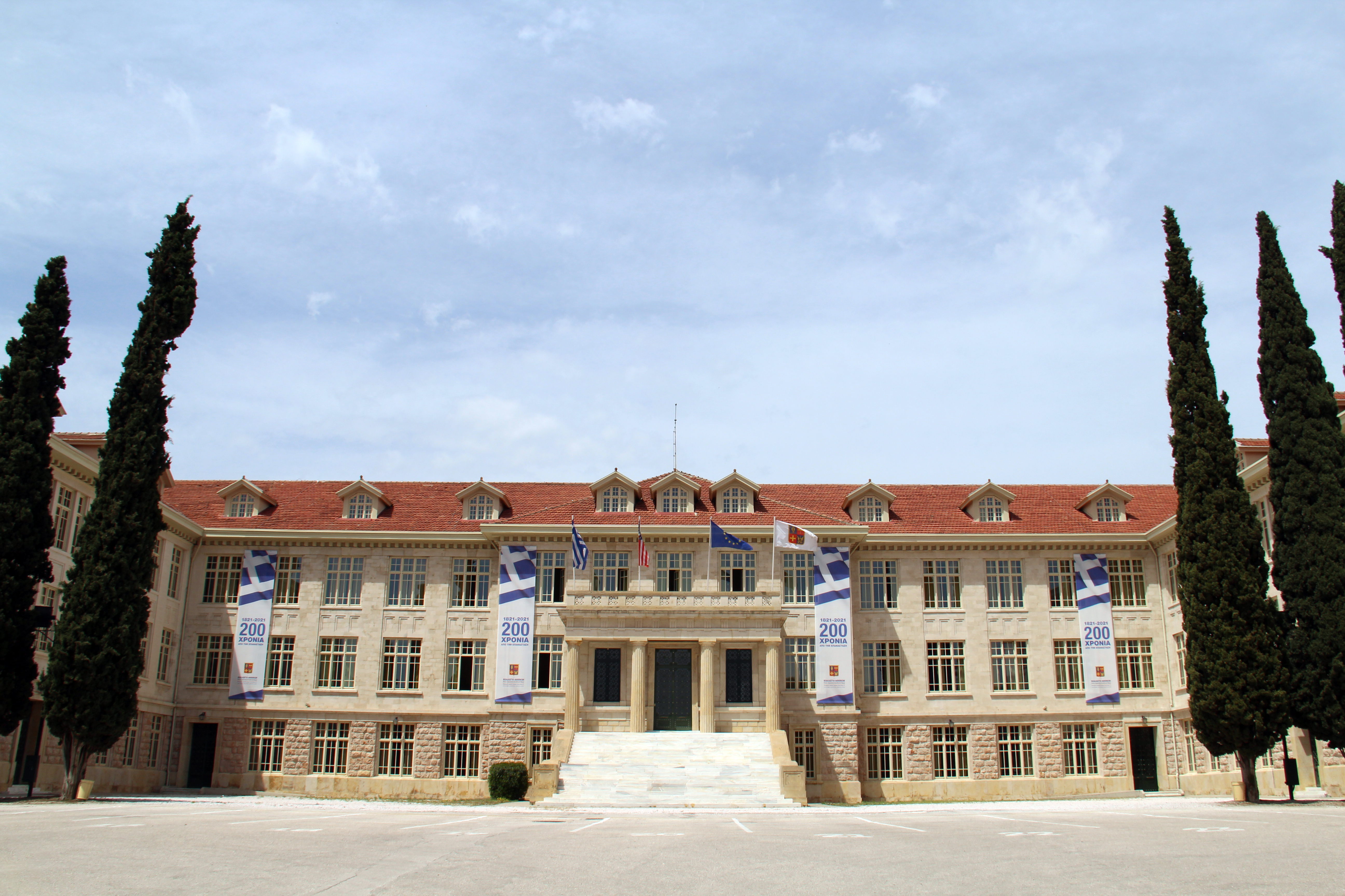 Ενημέρωση γονέων των μαθητών/μαθητριών της Α΄, της Β΄ και της Γ΄ Λυκείου Κολλεγίου Αθηνών από τους/τις εκπαιδευτικούς