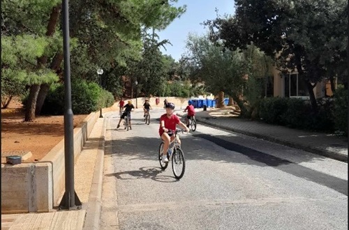 Παγκόσμια Ημέρα χωρίς αυτοκίνητο-Βόλτα με ποδήλατα στο Δημοτικό Κολλεγίου Ψυχικού