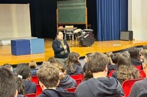 Students of Psychico College Elementary School French Department interviewed Thoracic Surgeon A. Stamatelopoulos