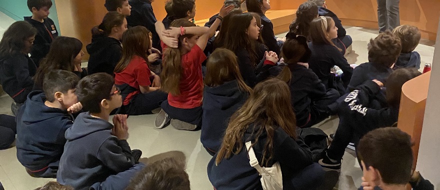 Psychico College Grade 3 students visit the Loulis Museum
