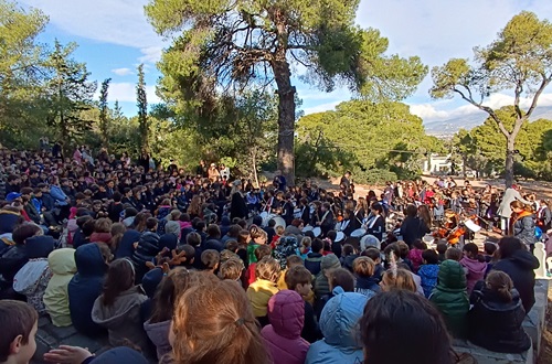 Χριστουγεννιάτικη Συναυλία των Δημοτικών Κολλεγίου Αθηνών και Κολλεγίου Ψυχικού