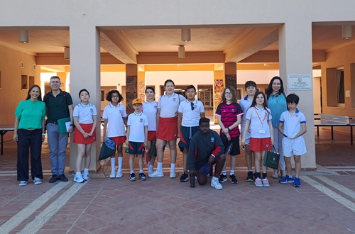 Students and teachers of London's Hampshire School of Chelsea visited Psychico College Elementary School