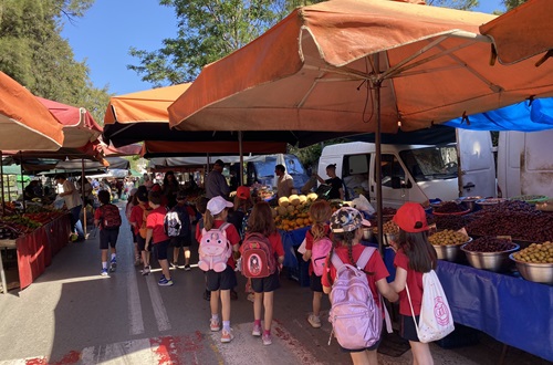 Psychico College Grade 1 students' visit to the market of Kantza
