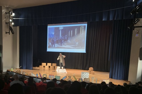 Psychico College Grade 6 students attend the Theatrical Monologue of "Makrygiannis"