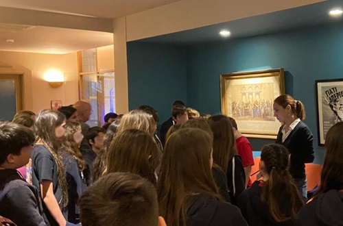Psychico College Grade 6 students visit the Library of the Journalists Union of Athens Daily Newspapers