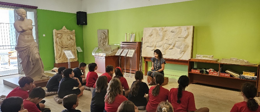 Psychico College Elementary School classes visit the Museum of Touch
