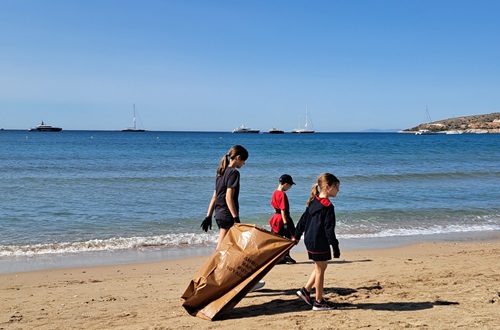 Psychico College Elementary School- Grades 1 & 6 Beach Cleanup