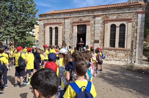 Psychico College Elementary School - Grade 3 Experiential field trip to Lavrio