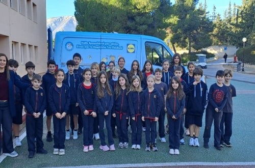 Psychico College Elementary School Student Community Christmas Actions