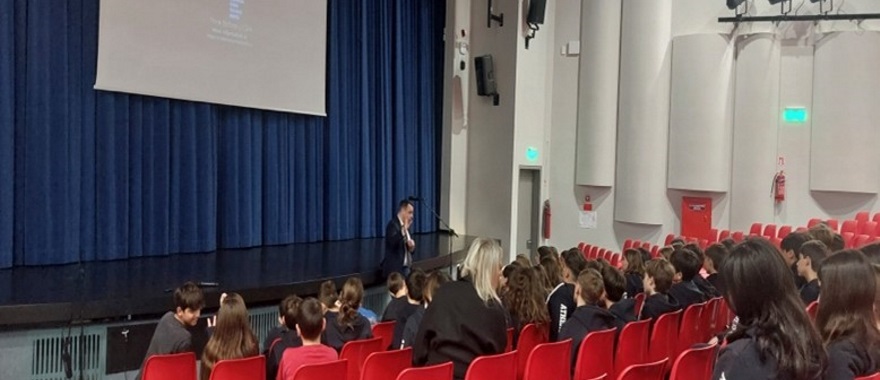 Psychico College Elementary School - Internet Safety Week