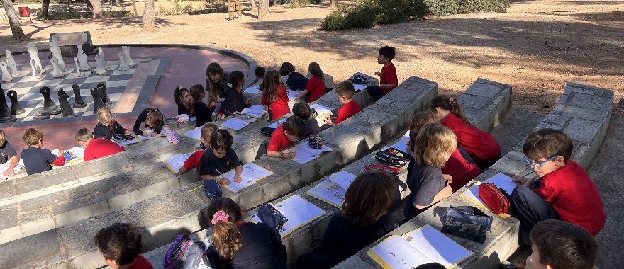 Psychico College Grade 1 - Walk through the campus forest