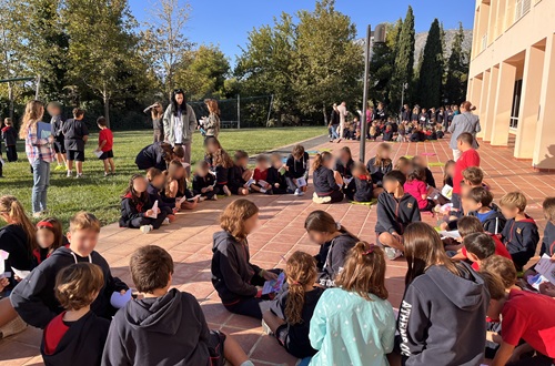 Psychico College Elementary School - Grade 6 students welcome Grade 1 students