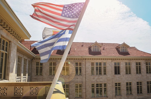 Extension of the Founding Law of Athens College to all HAEF School Units
