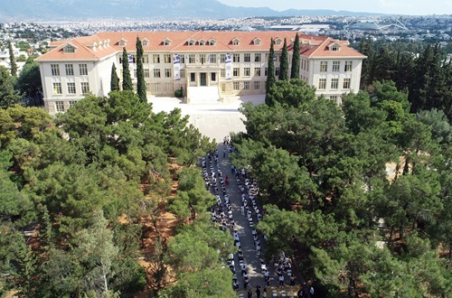 Αποφοιτήσεις Γυμνασίων Κολλεγίου Αθηνών και Κολλεγίου Ψυχικού
