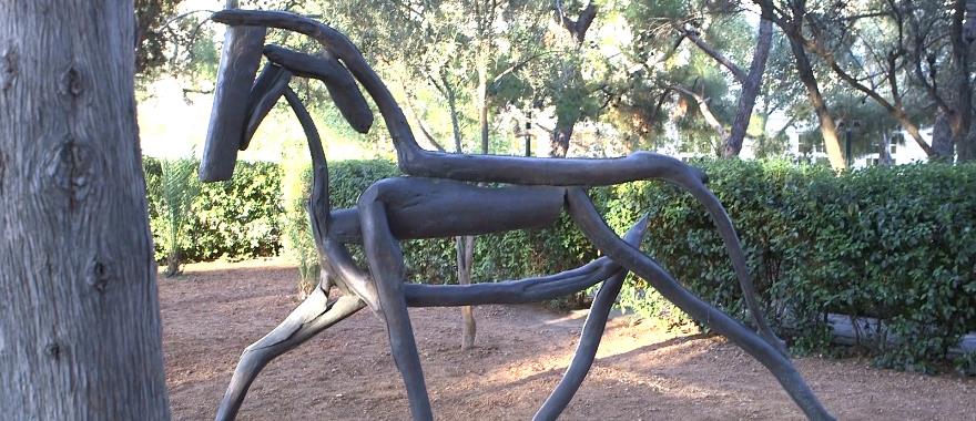 Εγκαίνια έργου τέχνης στο Campus του Ψυχικού