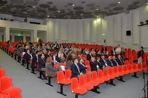 Ομιλία και δράσεις στους οδηγούς και τις συνοδούς των σχολικών λεωφορείων 