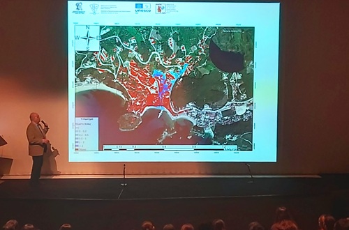 Athens College Junior High School - Lecture on Natural Disasters