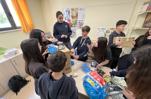 Athens College Junior High School - Student Community initiative for the Municipal Community Grocery of Filothei-Psychico