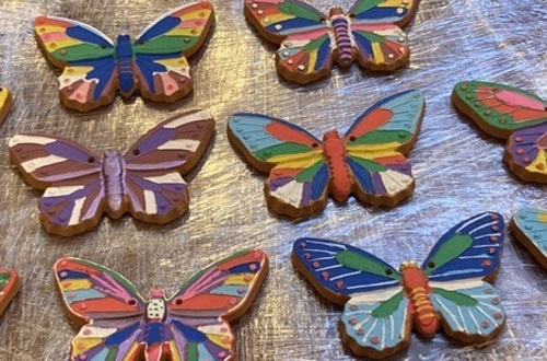 Crocus and The Butterfly Project-Οι μαθήτριες/τές των Γερμανικών του Δημοτικού Κολλεγίου Αθηνών εκθέτουν τις πεταλούδες τους στο Εβραϊκό Μουσείο Ελλάδος
