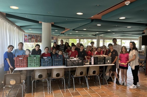 Athens College Elementary School - Collaboration between The Love Van and the Volunteerism & Cooking Clubs