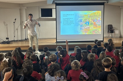 Athens College Elementary School Grade 2: Learning about neighborhoods with the help of an architect!