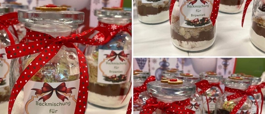 Christmas activities by the Athens College Elementary German Department