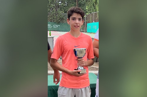 Distinction for student Leonidas Chaidemenos