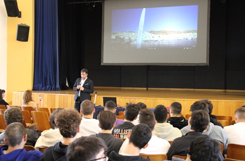 Vassilis Karamitsanis' lecture to High School students