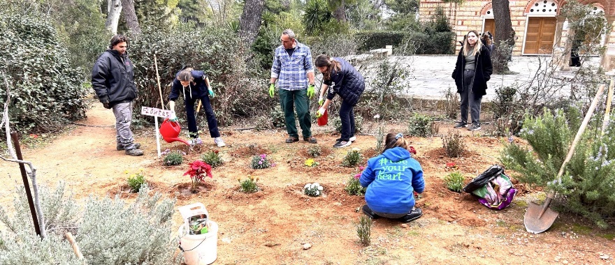 The collaboration between the "Empowered Flowers" Club and the Social Cooperative Organization "Power of a Flower" continues