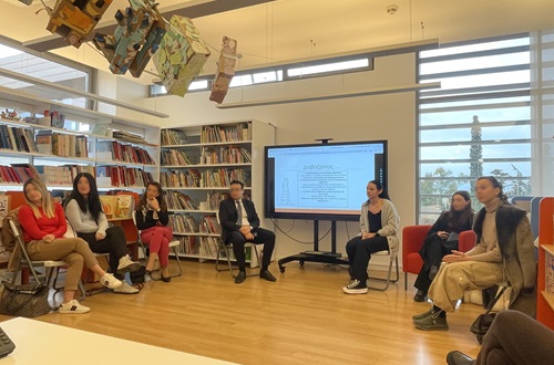 Parents Book Club στη βιβλιοθήκη του νηπιαγωγείου "Χαράλαμπος Βελλής"