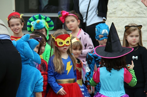 "John M. Carras" Kindergarten celebrates Carnival