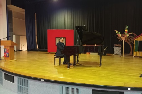 Concert at Psychico College Elementary School