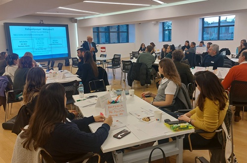 Seminar for newly hired staff by University of Delaware faculty members