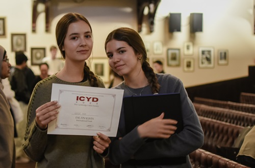 Μαθήτριες του Κολλεγίου στον Τελικό του International Competition for Young Debaters 2025