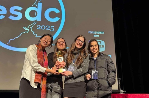 Team Greece wins the Eurasian Schools Debating Championship 2025