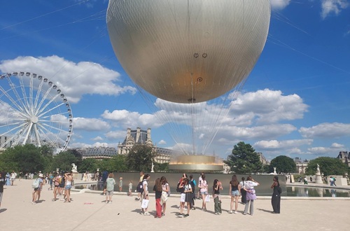 French in Paris with the Special Programs