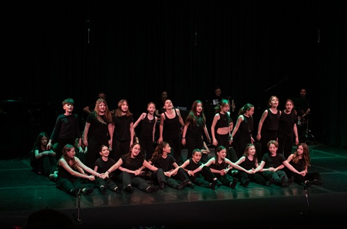 Psychico College Elementary School: Musical Theater Group performance and presentation of the anniversary publication “Growing Up”