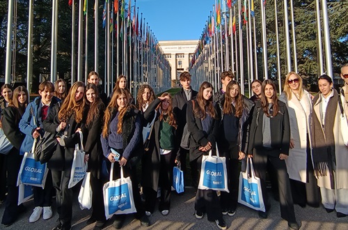 Psychico College Junior High School students participate in the 2025 Youth Training Program at the United Nations