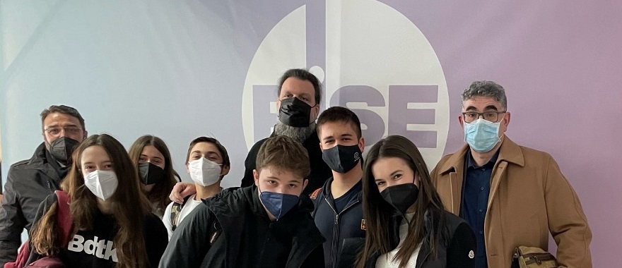 Συνέντευξη του Μητροπολίτη Νέας Ιωνίας και Φιλαδελφείας κ.κ. Γαβριήλ σε μαθητές του Κολλεγίου Αθηνών