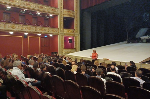 Α "Together on Sunday" tour of Piraeus