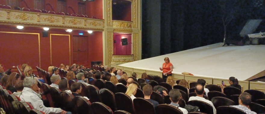 Α "Together on Sunday" tour of Piraeus