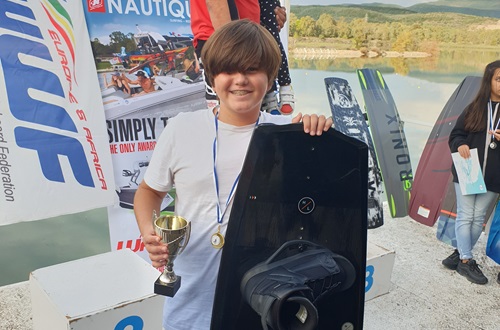 Psychico College Elementary School student wins Gold Medal at the Greek National Wakeboard Championships 2021