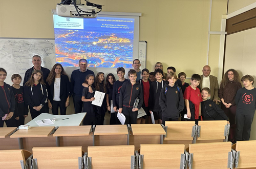 Athens and Psychico College Grade 6 students visit the Physics Department of the National and Kapodistrian University of Athens