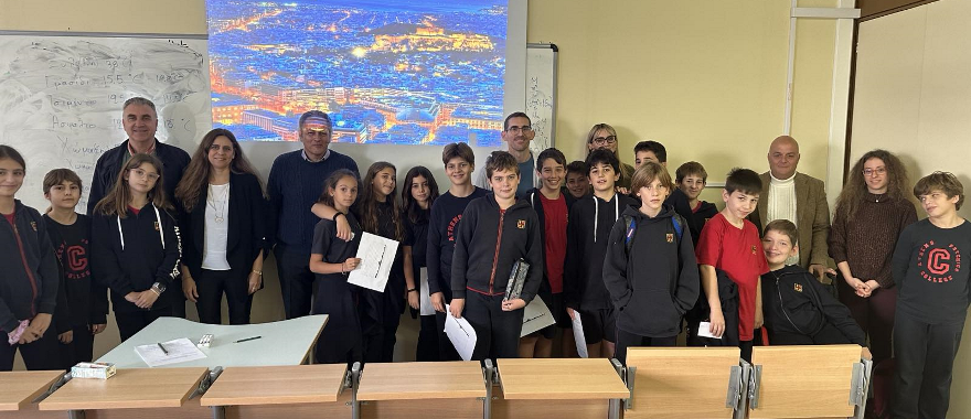 Athens and Psychico College Grade 6 students visit the Physics Department of the National and Kapodistrian University of Athens